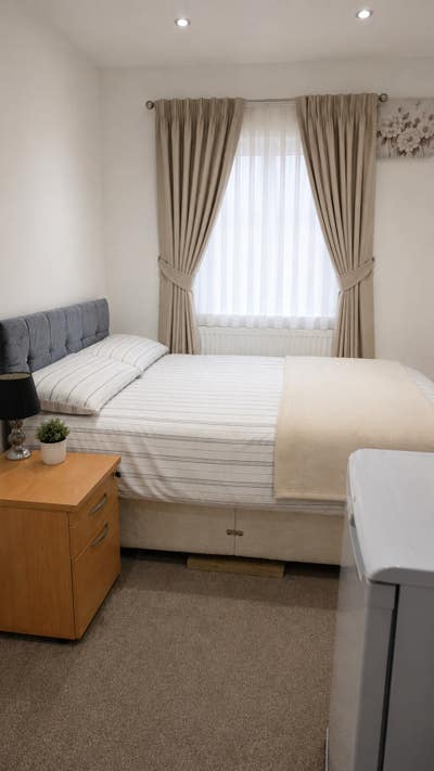 Room in a Shared House, Flamstead Road, RM9 Main Photo