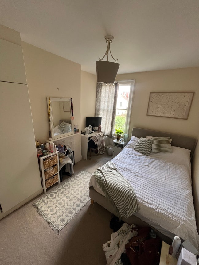 Great Double Room in SW18 Main Photo