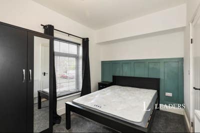 CW1 Adelaide Street - 2 Rooms Available to Rent Main Photo