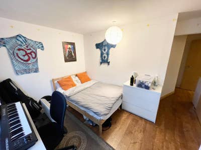 ✨Fantastic double room near kings Cross ✨ Main Photo