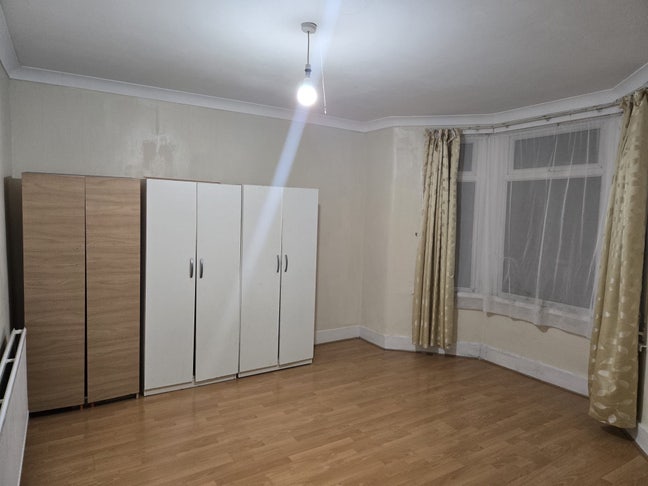 Large Double Room for One Person East Ham Newham Main Photo