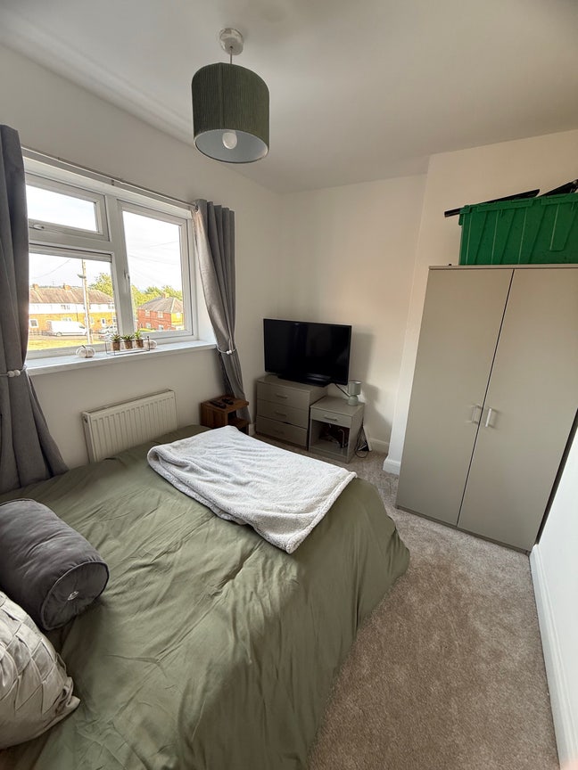 1 double room for rent  Main Photo