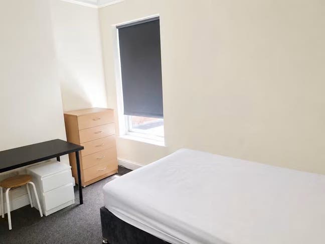 Rooms to rent &pound;650-&pound;835 bills included  Main Photo