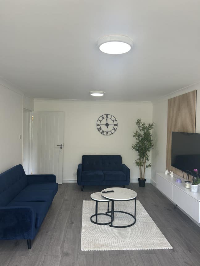 Large Double Room | Approx. 5 Mins to Upminster St Main Photo