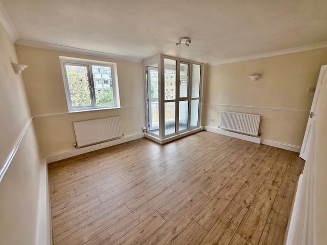 3 bedrom flat in Putney Heath Main Photo