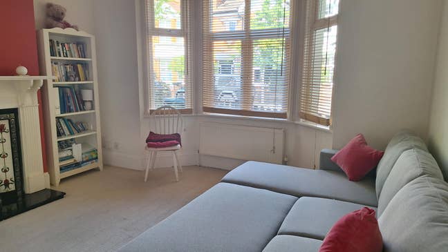 An amazing large  double bedroom in Richmond Main Photo