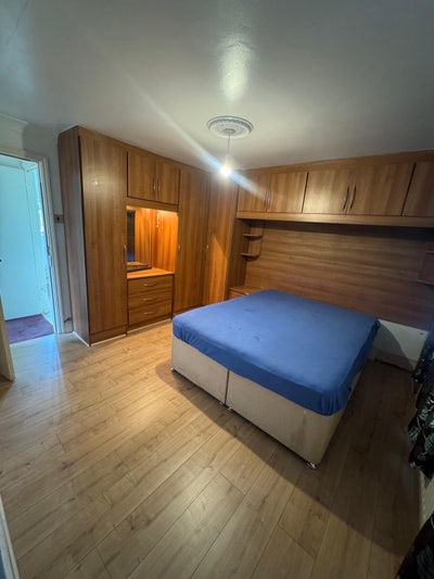 About room Main Photo