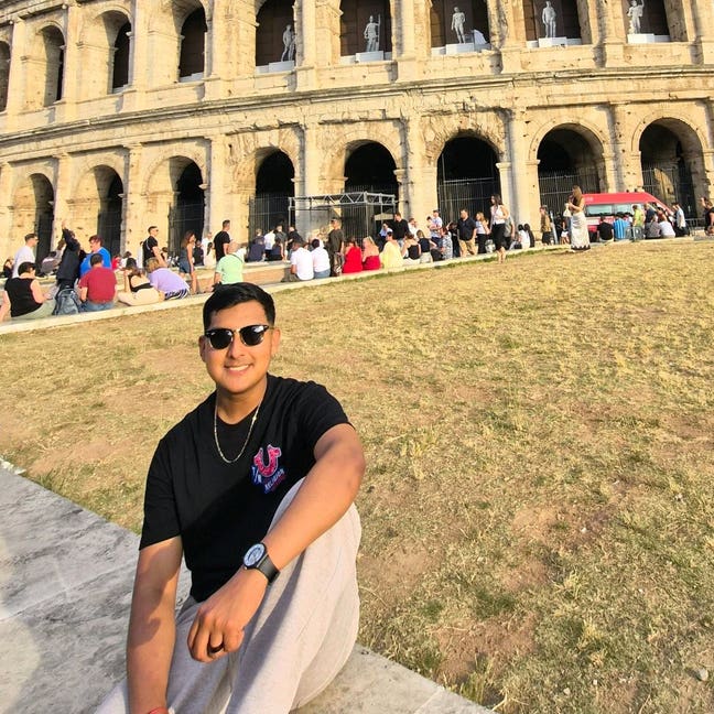 26 year old Male seeks a double room Main Photo