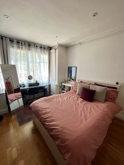 September Sublet in Holloway Main Photo