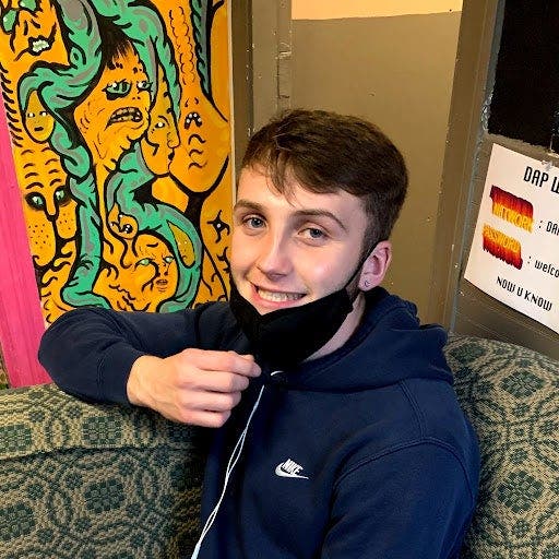 Student Male seeks a single or double room Main Photo