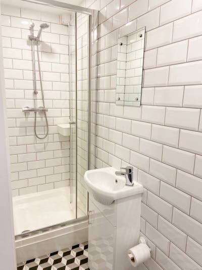 Stunning Double Room with En-suite in Coventry Main Photo
