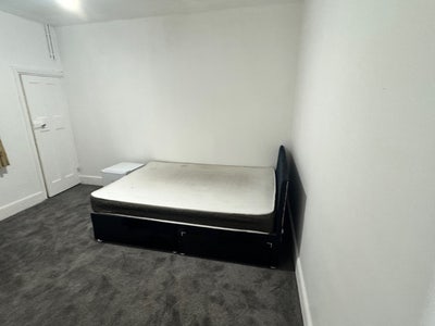 Double Room  &pound;600 Month Main Photo