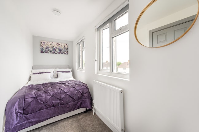 Bright and Modern Room in Feltham - All Bills Inc Main Photo