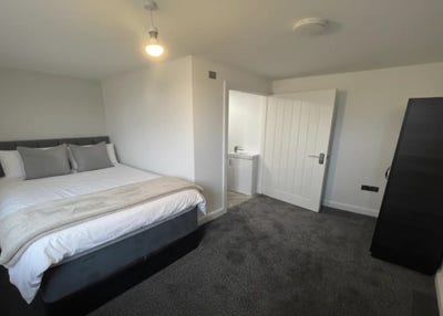 Brand New Fully Furnished Double Rooms available Main Photo