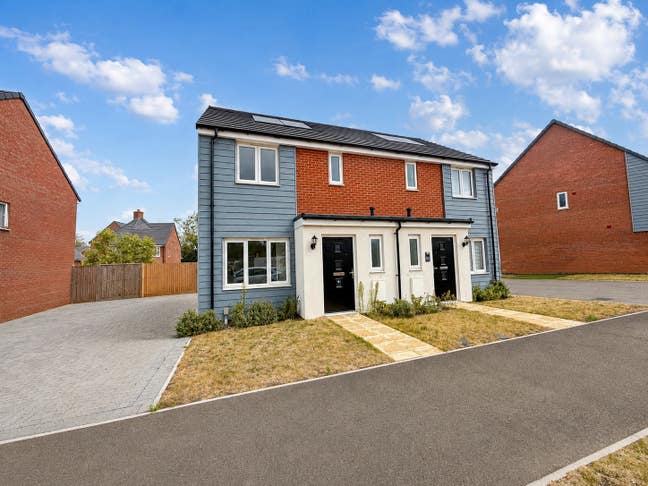 3 Bedroom House in Hethersett for &pound;900 Exc Bills Main Photo