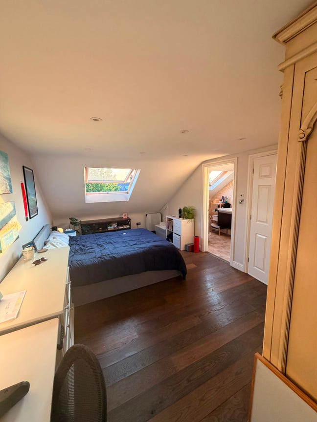 A large, bright en-suite room in SW11 Clapham🏡 Main Photo
