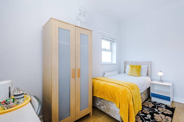 Single room, Salford, all bills inc,12 min to tram Main Photo
