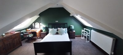 Double Rooms in Semi-Rural North Warwickshire Main Photo