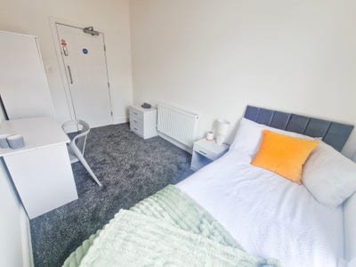 ✨ Luxury Rooms to Rent – All Bills Included (WA12) Main Photo