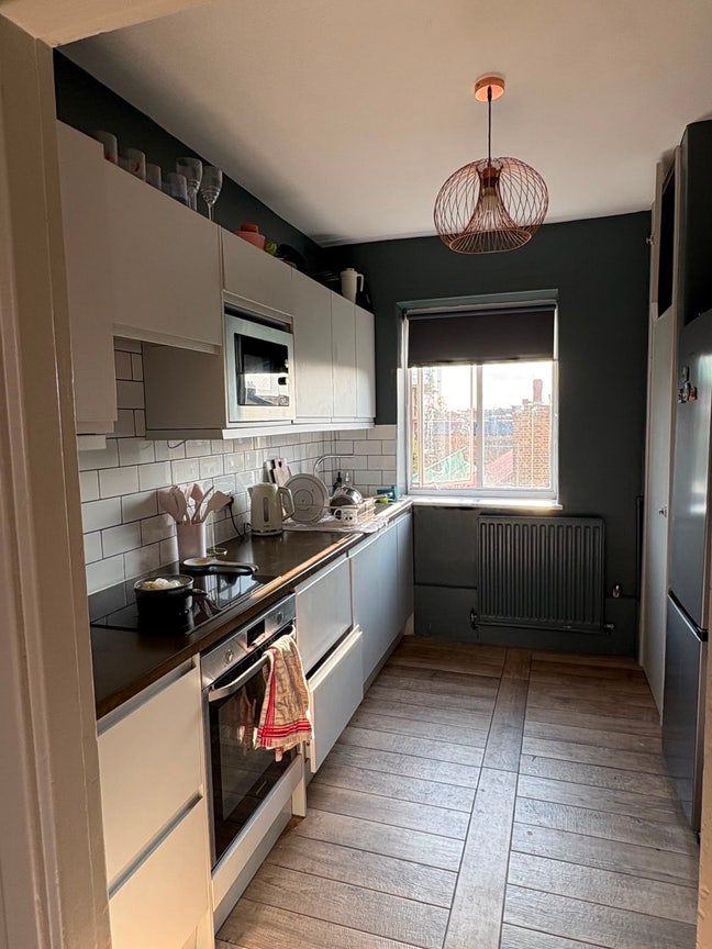 Room In Clapham South Available End Of August  Main Photo