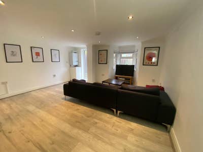Room available in Hackney Main Photo