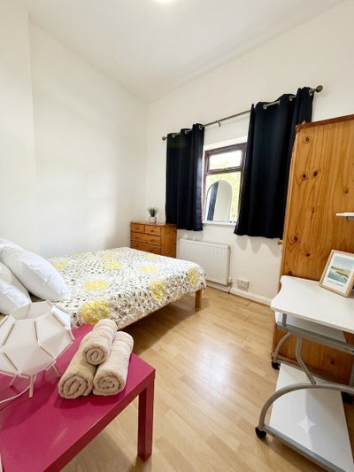 Double Room –  Bromley by Bow/Langdon Park Main Photo