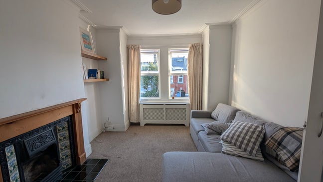 Double room in Victorian flat - Tooting Main Photo