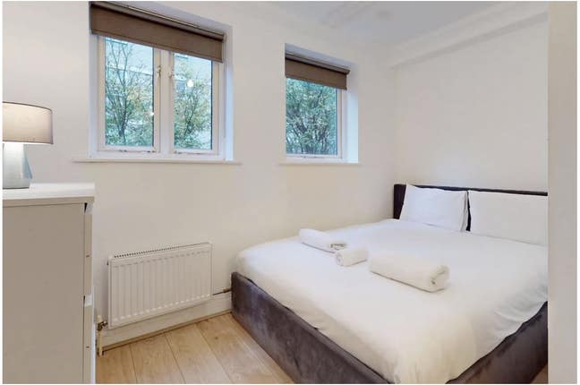 Beautiful room in Old street  Main Photo