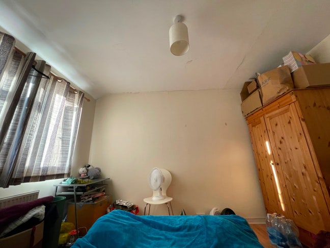 One large double room CB1 Cherry Hinton  Main Photo