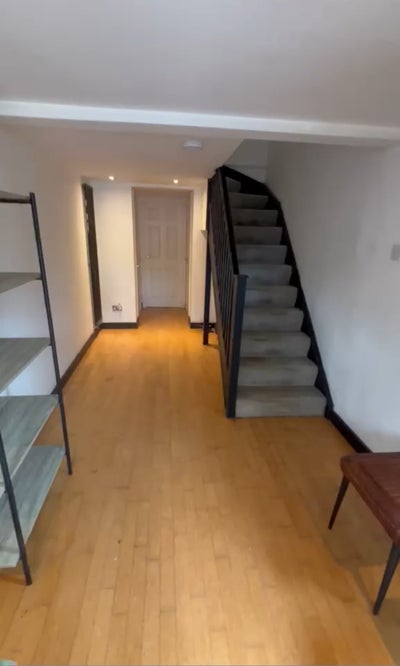 4 bedroom house with terrace overlooking River  Main Photo