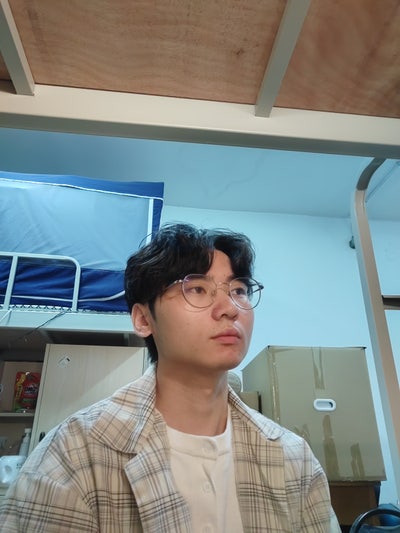 Seeking Flatshare in West London Main Photo