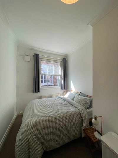 Looking for a couple in n1  Main Photo