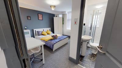 Room in a Shared House on Hafton road Main Photo