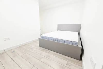 2-Bedroom Flat Available for Rent Main Photo