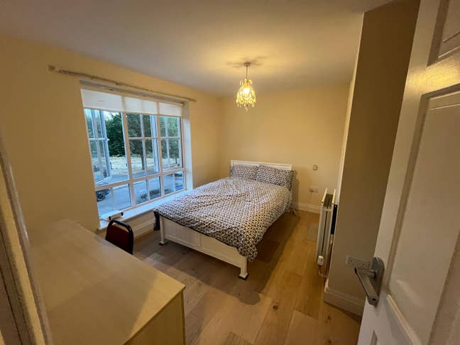 Brand New En Suite Room in Beautifully Refurbished Main Photo