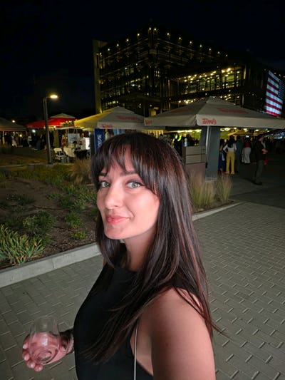 I’m Sidorela, 30 yrs old. I’ll be moving ... Main Photo