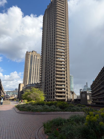 2 week stay Barbican 1 bed flat Main Photo