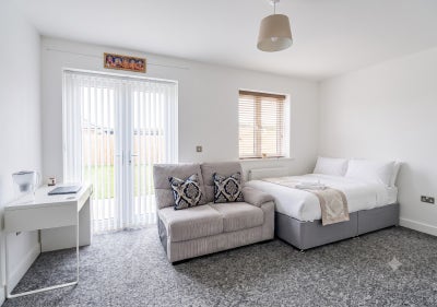 Spacious 4-Bedroom, 2-Bath Family Home Main Photo