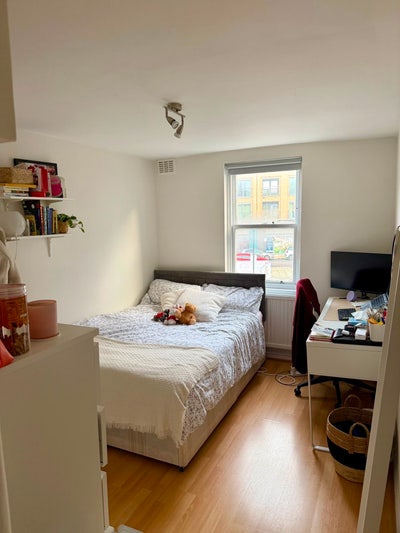 Double room availble in Ladbroke Grove Main Photo