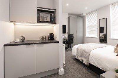 Stunning Private STUDIO  - With Gym! 🏋🏽‍♂️🚀 Main Photo