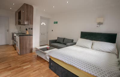 Premium Studio| 50 St. Jude's Road, Egham Main Photo