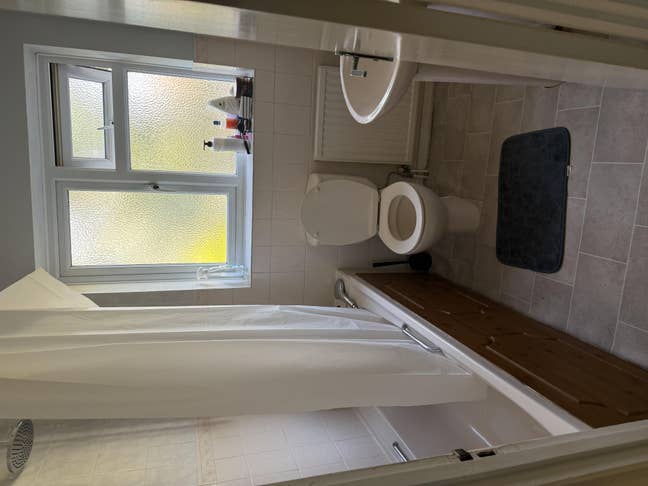 Double bedroom to rent  Main Photo