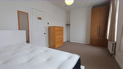 &pound;800 Double Room No Bills No Deposit Main Photo
