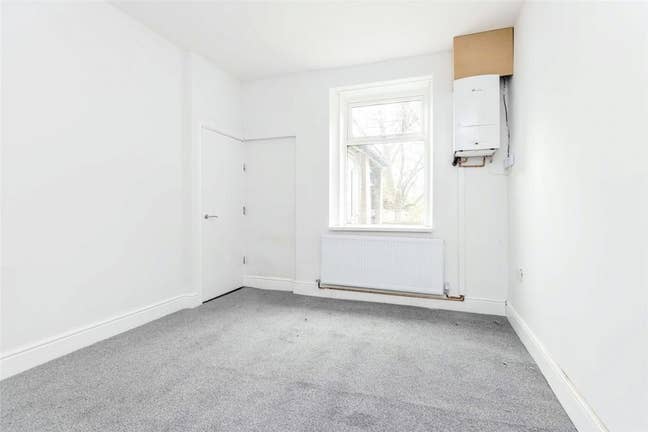 Full house  4 bedroom available for rent  Main Photo