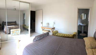 Spacious town centre rooms: 4 bedrooms Main Photo