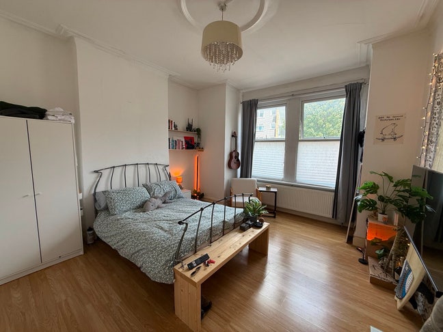 Double Room Available - Tooting Bec  Main Photo