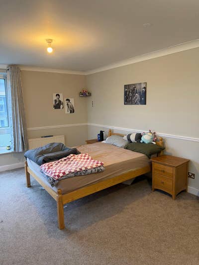 🏠 Female Roommate Wanted - Canary Wharf Area 🏠 Main Photo