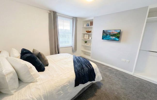 Spacious Double Room to let in Bridgwater Main Photo