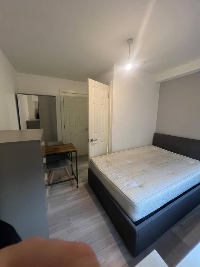  1 Spacious Ensuite in Canary Wharf for Early Sept Main Photo