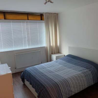 Short let double room  female Russell square  Main Photo